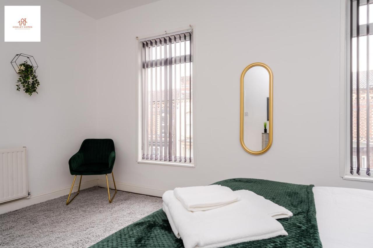 Immaculate 4 Bed In Liverpool By Hinkley Homes Short Lets & Serviced Accommodation エクステリア 写真