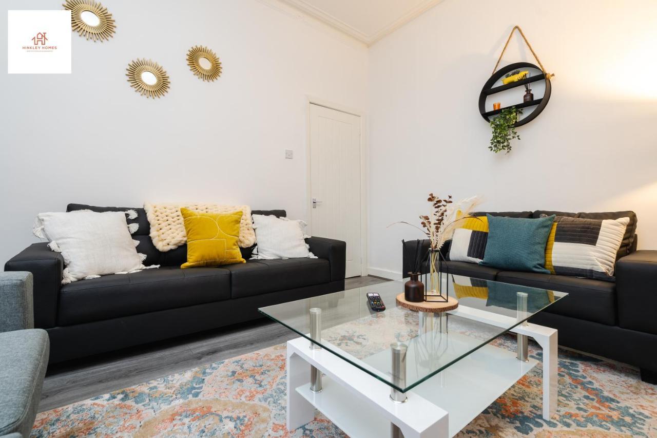 Immaculate 4 Bed In Liverpool By Hinkley Homes Short Lets & Serviced Accommodation エクステリア 写真