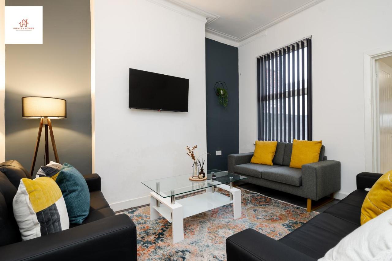 Immaculate 4 Bed In Liverpool By Hinkley Homes Short Lets & Serviced Accommodation エクステリア 写真